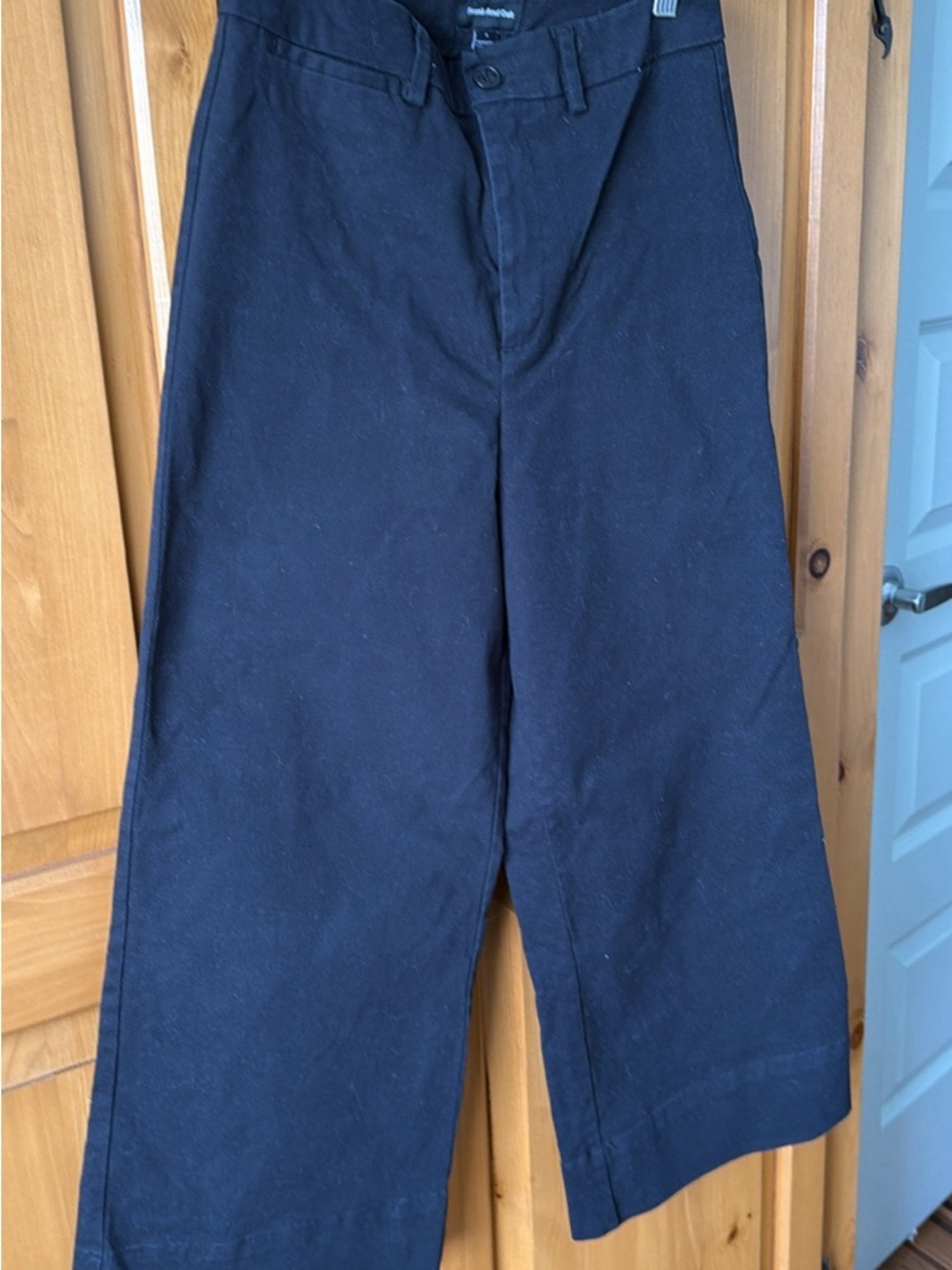 Women’s Black Wide-Leg Cotton Pants